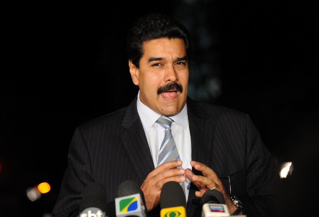 Horacio Cartes ha hecho lo contrario que Nicolás Maduro / Wikipedia