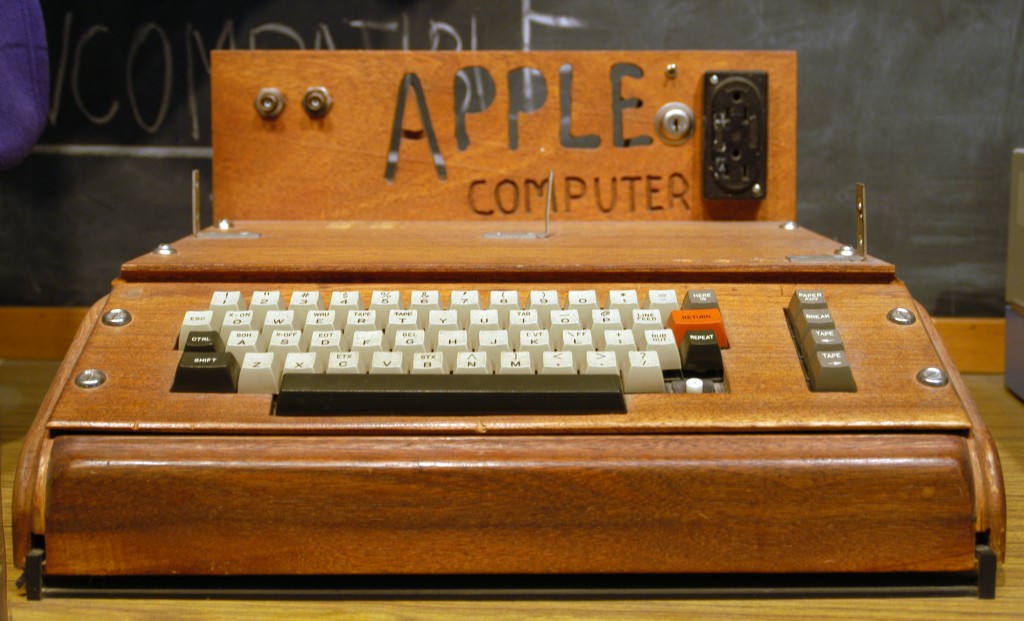 Apple nació como una startup en un garaje de California / Foto: Kyro 