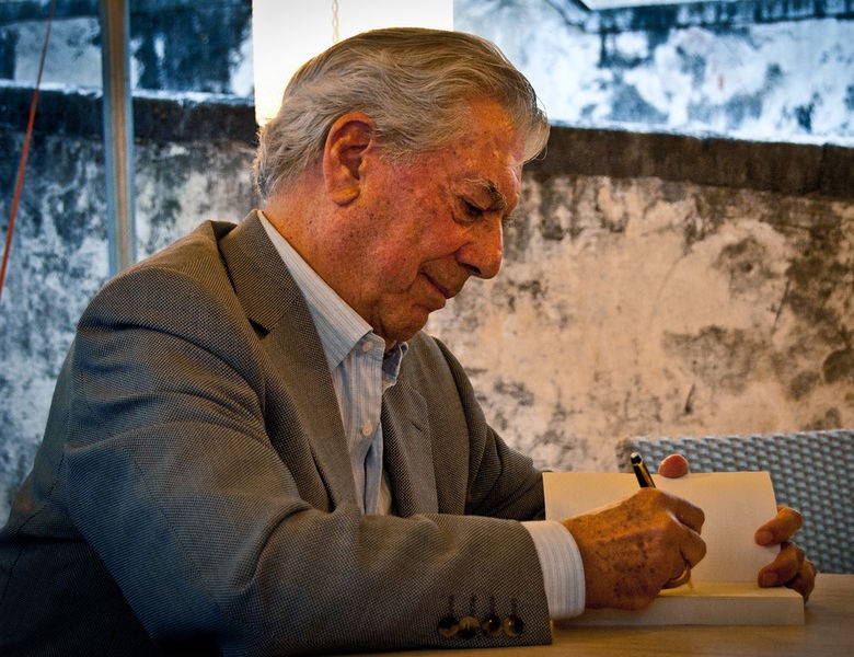 La RAE también publicó ‘La ciudad y los perros’, de Mario Vargas Llosa / Foto: Wikimedia Commons