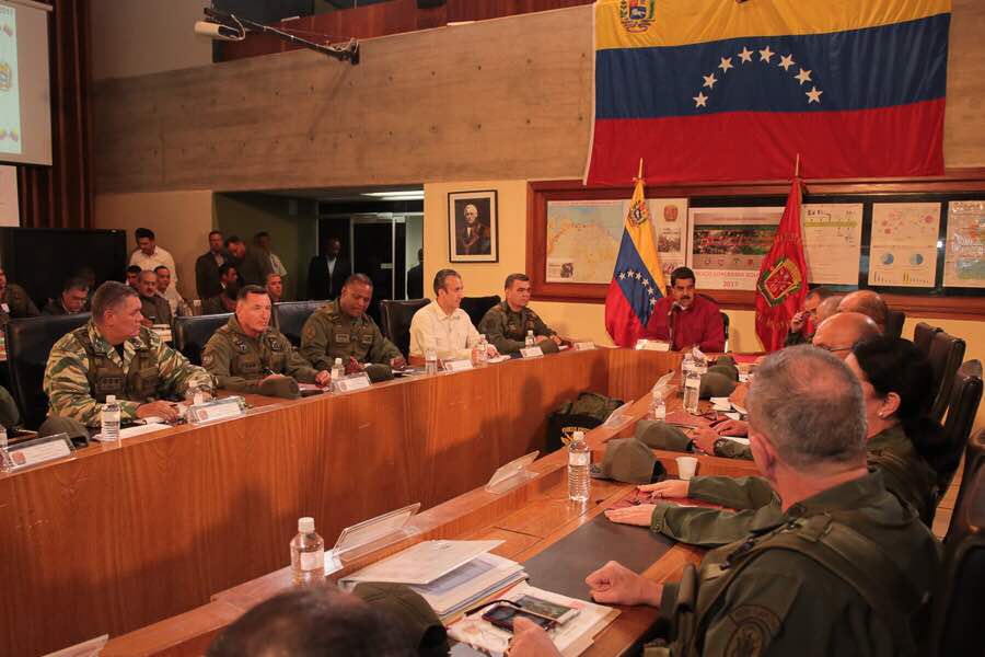 Los altos jefes militares ocupan áreas estratégicas que los hacen claves en todo el entramado / Foto: Presidencia de Venezuela