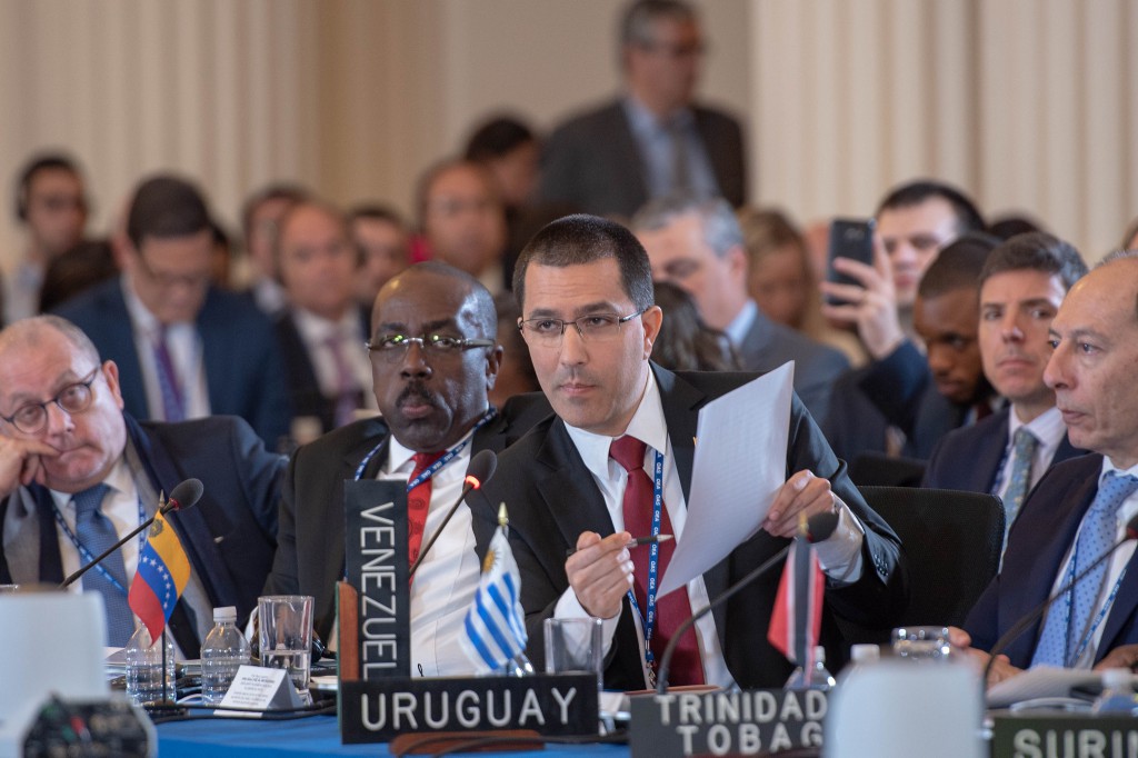 El canciller venezolano Jorge Arreaza insistió en el retiro voluntario de la OEA / Flickr: OEA