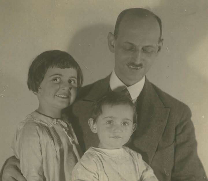 Del diario fueron censurados pasajes relacionados con su padre, Otto Frank / Foto: annefrank.org