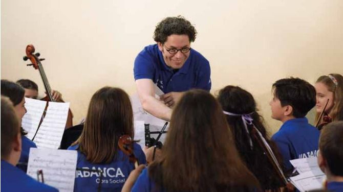 Gustavo Dudamel participó en uno de los ensayos / Foto: Abanca