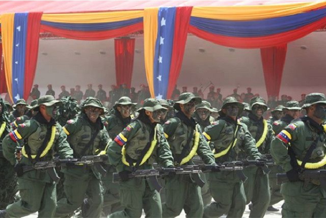 Venezuela cuenta con menos de la mitad de efectivos militares en activo que Colombia / Foto: FANB