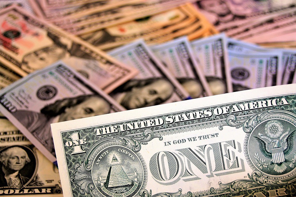 El régimen chavista se ha rendido ante el dólar paralelo / Foto: Pixabay