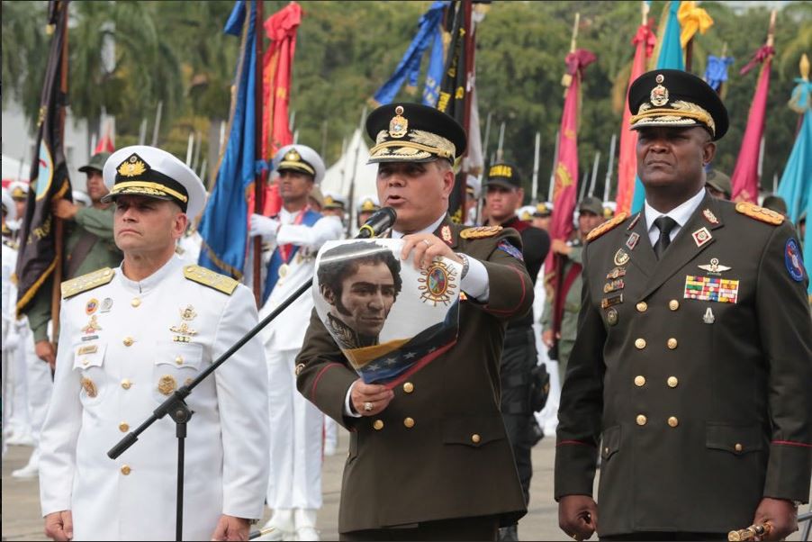 Maduro recibió el respaldo explícito del ministro de la Defensa / Foto: @vladimirpadrino