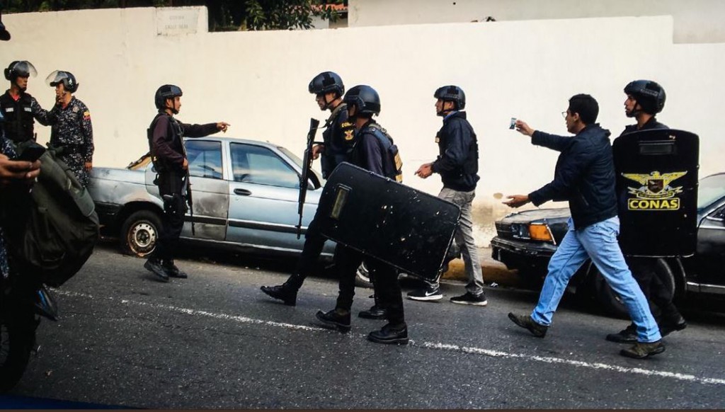 Se repiten los casos de persecución y agresión a periodistas / Foto: SNTP