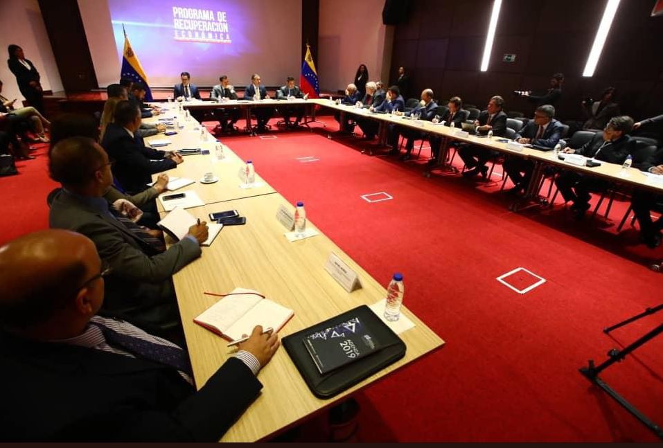 El BCV se reunió con representantes del sector financiero privado / Foto: BCV
