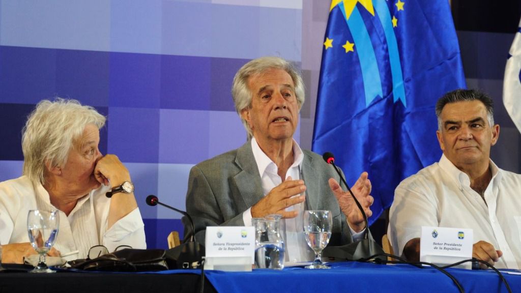 Tavaré Vázquez apoya la tercera planta / Foto: Presidencia de Uruguay