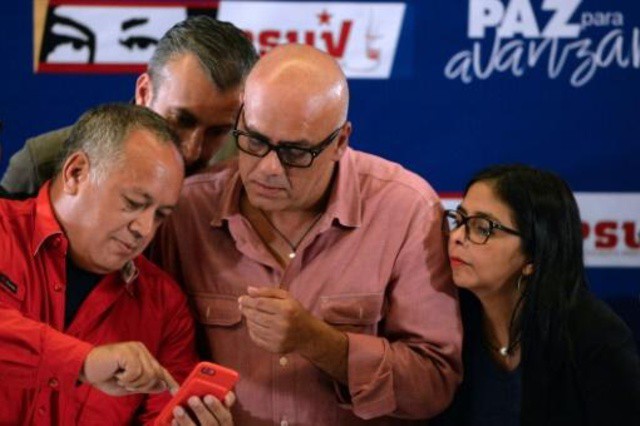 Personalidades como Cabello tienen sanciones desde Washington hasta Ginebra / Foto: PSUV