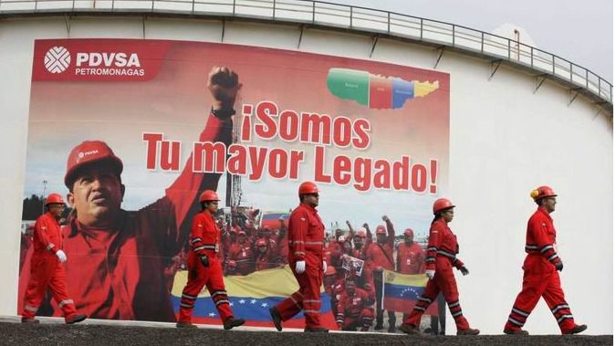 Maduro se apresta a enterrar de manera definitiva una de las banderas políticas de Chávez / Foto: PDVSA