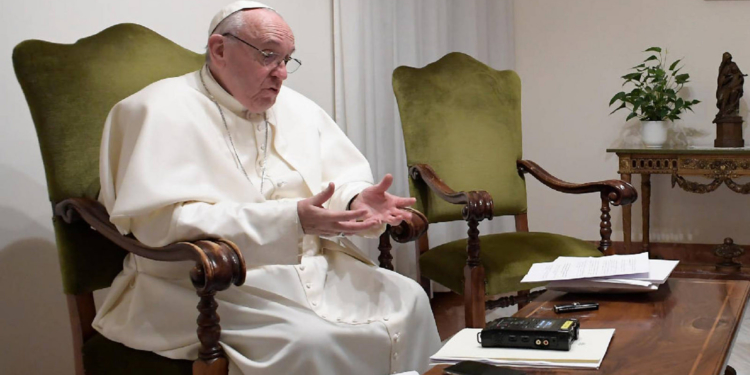 Trump y el Papa Francisco se reunieron durante 30 minutos en el Vaticano / Flickr: Jeso Carneiro