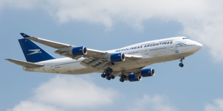 Tanto Air Europa como Aerolíneas Argentinas están comercializando los vueltos / Foto: Carlos Delgado