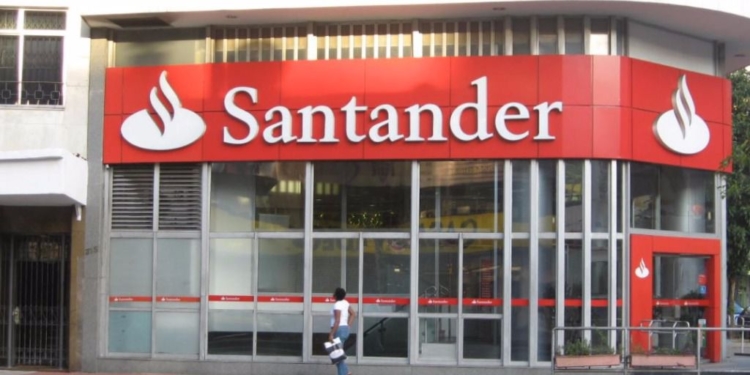 El Santander recupera 6.500 millones de euros en depósitos perdidos por el Popular de enero a junio / Foto: Banco Santander