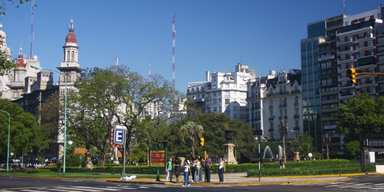 Las telecomunicaciones en Argentina crecieron por encima del 35% / Foto: Barcex