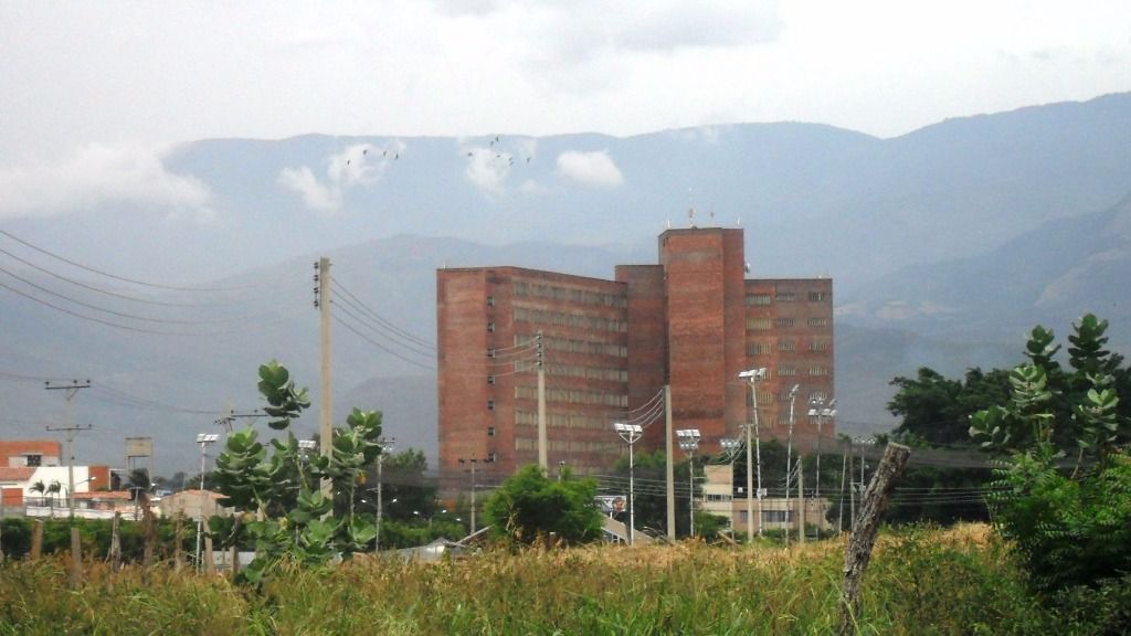 5 venezolanos se recuperan en un hospital colombiano tras recibir impactos de bala / Wikimedia Commons: EEIM