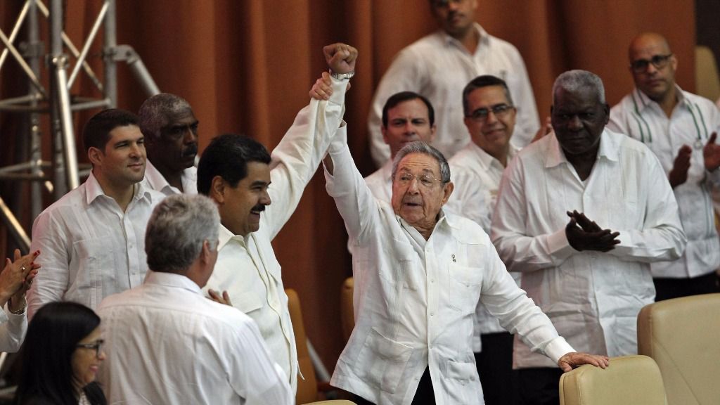 Raúl Castro ratifica el fraude de la Constituyente: “Este proceso representa una valiosa lección” / EFE: Ernesto Mastrascusa