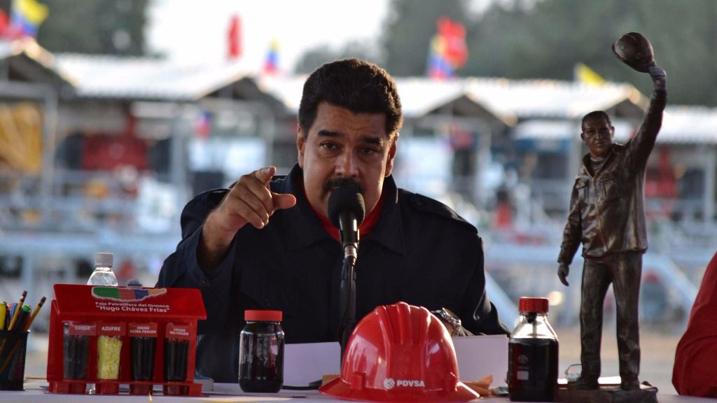 El régimen de Maduro lleva un año desoyendo los indicadores que apuntaban al default / Foto: PDVSA