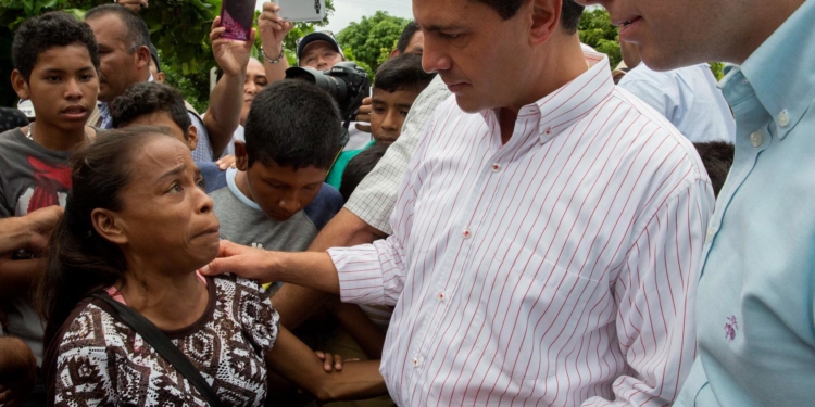 Peña Nieto estuvo de visita en las zonas más devastadas por el terremoto / Foto: Presidencia