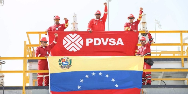 Moody's advierte de "un significativo estrés" en la petrolera estatal de Venezuela / Foto: PDVSA