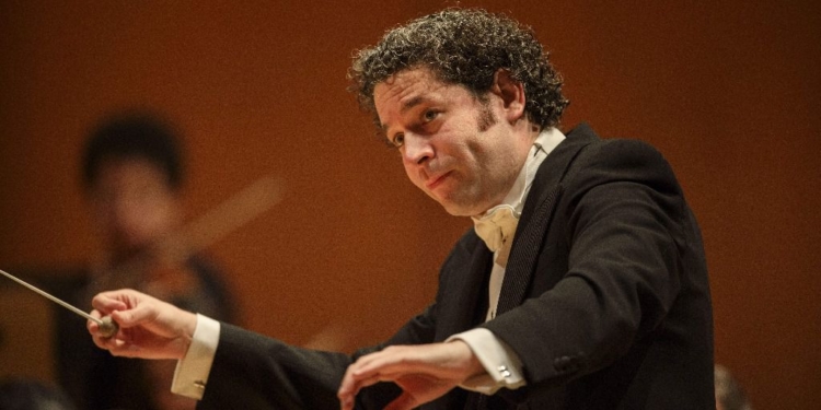 Con la Filarmónica de Viena Dudamel debutará en el Teatro Real / EFE: Patrick Fallon