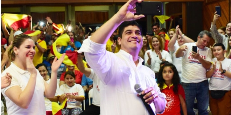 Carlos Alvarado