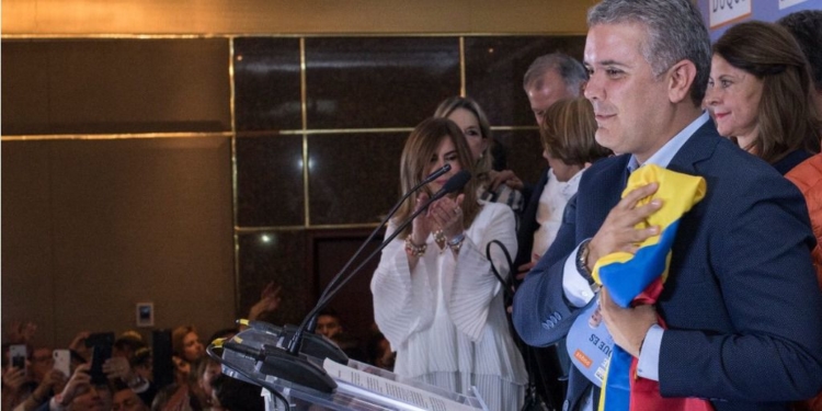 Iván Duque consigue más de cuatro millones de votos en las primarias de su partido / Twitter: @IvanDuque