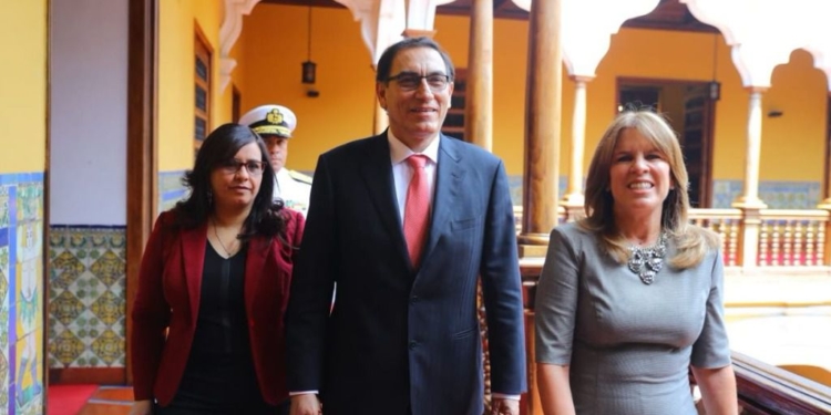 “A toda la región le conviene dar un espaldarazo al gobierno de Martín Vizcarra”, afirma Núñez / Twitter: Presidencia Perú