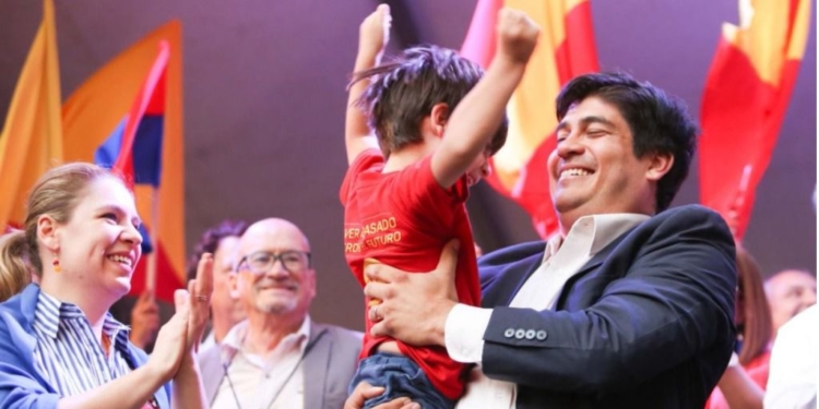 Carlos Alvarado