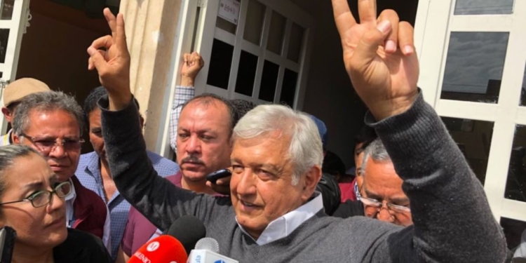 López Obrador lidera las encuestas para la Presidencia de México tras el arranque de la campaña / Twitter: @lopezobrador_