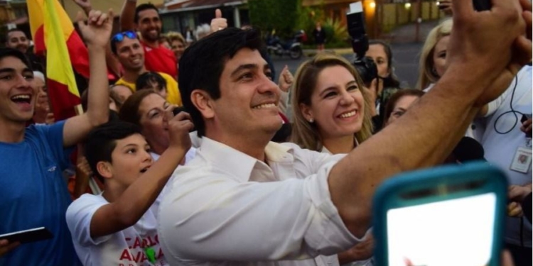 Carlos Alvarado