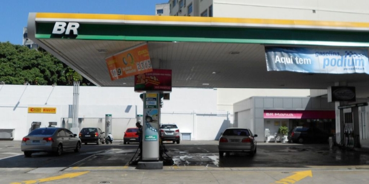 Petrobras vuelve a dar beneficios tras 4 años de pérdidas / Foto: Wikimedia