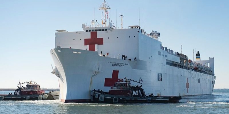 El barco hospital de EEUU tiene capacidad para más de 1.000 pacientes / Foto: US Navy