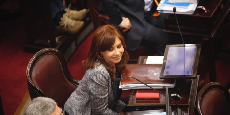 Cristina Fernández votó que sí a la petición de allanamiento / Foto: Unidad Ciudadana