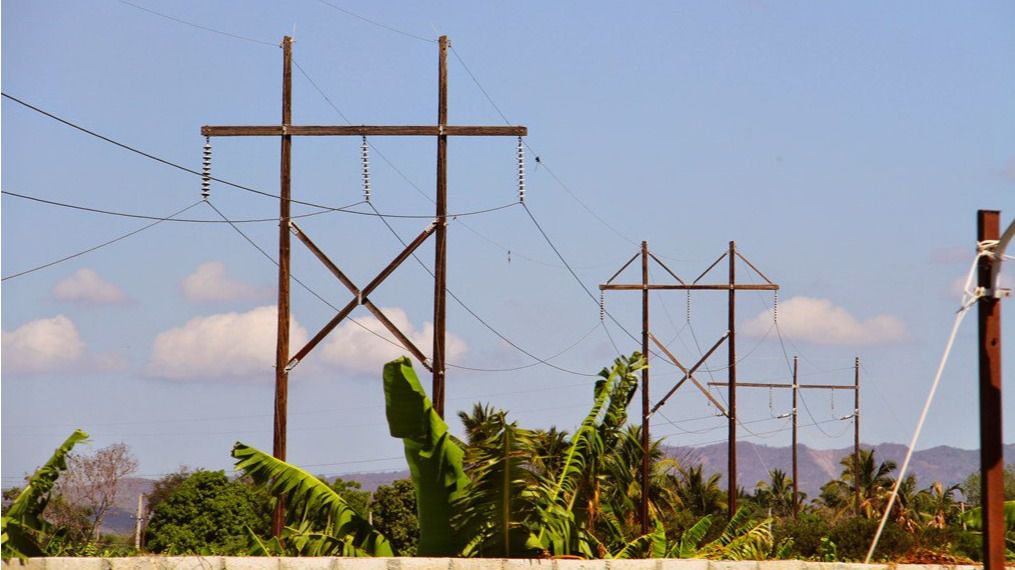 La crisis eléctrica perjudica el crecimiento económico de República Dominicana / Twitter: @ETED_RD