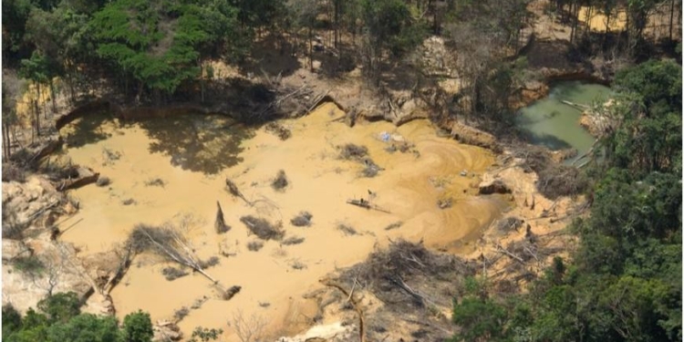 La actividad minera en Venezuela ha entrado en una especie de tierra de nadie / Foto: Provea