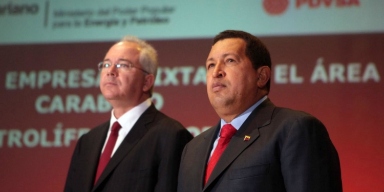 Ramírez era el hombre fuerte de Chávez en el tema petrolero y remató la trama de los bonos del Sur / Foto: PDVSA