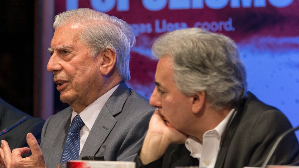 El futuro de México con López Obrador enfrenta a los Vargas Llosa / Foto: Casa de América