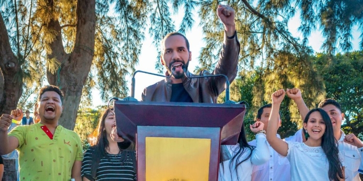 Según las encuestas Bukele ganará las elecciones de El Salvador / Twitter: Nayibbukele