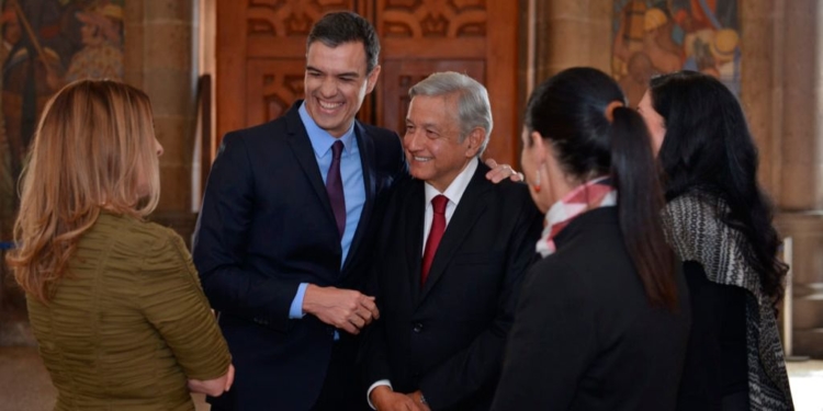 López Obrador se meterá en los asuntos internos de otros países / Foto: lopezobrador.org