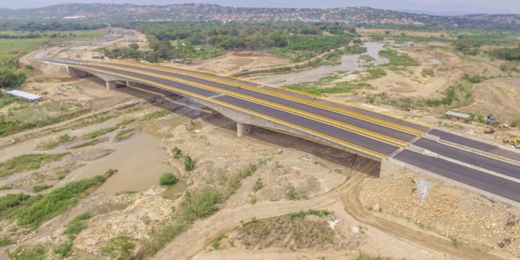 Los gobiernos de Maduro y Santos financiaron el puente a medias / Foto: Gobierno de Táchira