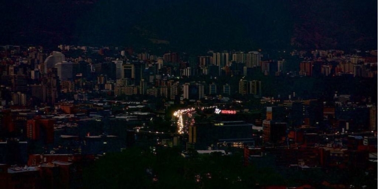 En Caracas se volvió a ir la luz este lunes / Foto: Meteoinformacion