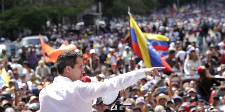 Guaidó lleva tiempo advirtiendo de la opción militar / Foto: @jguaido