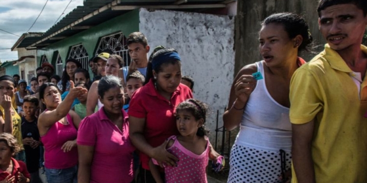 5.000 personas de media al día cruzan la frontera de Venezuela / Foto: ONU