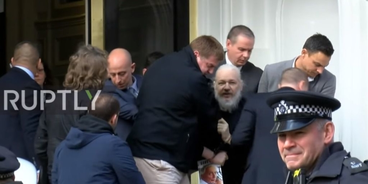 Detienen a Julian Assange / Foto: Ruptly