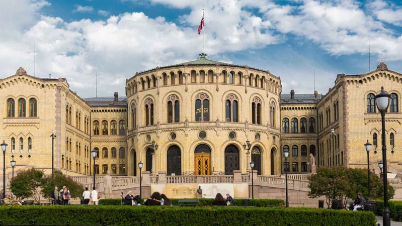El Storting es el edificio del Parlamento noruego / Foto: Stortinget