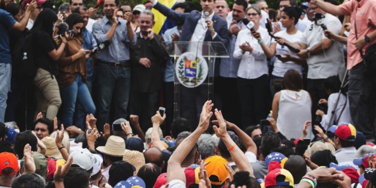 La solución militar gana fuerza en la ruta de Juan Guaidó / Foto: @jguaido