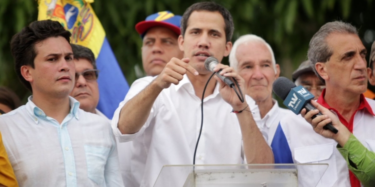 Ahora la negociación entre Guaidó y Maduro entra en una dinámica más acelerada / Twitter: @jguaido