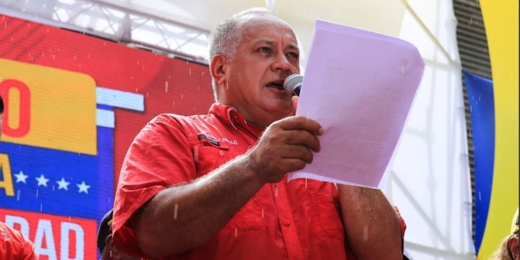 Diosdado Cabello “quemó las naves”, “destruyó su activo” / Foto: @dcabellor