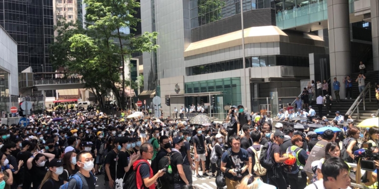 Las protestas han escalado hasta transformarse en un desafío a Pekín / Foto: @hkpoliceforce